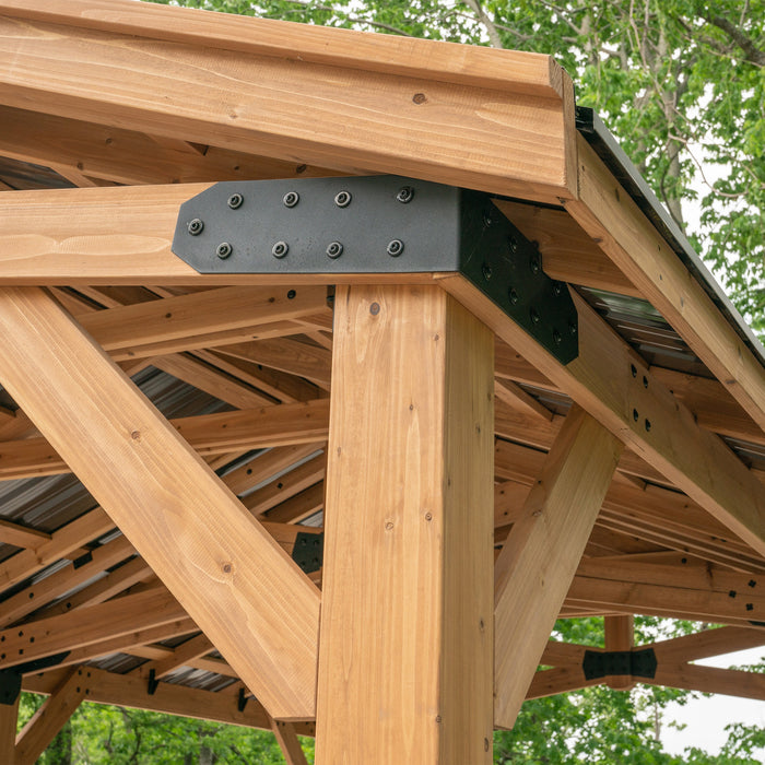 Norwood 20ft x 12ft exterior cedar post and steel bracket detail