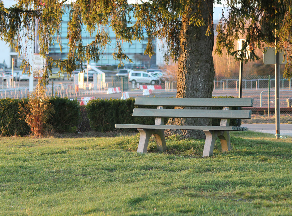 Piccadilly Bench commercial outdoor bench installation